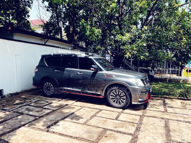 Nissan Patrol 2017 Gray