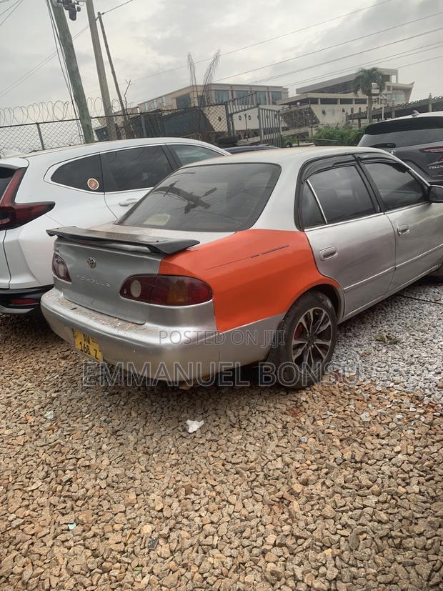 Toyota Corolla 2001 Silver