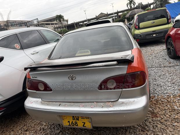 Toyota Corolla Sedan 2001 Silver