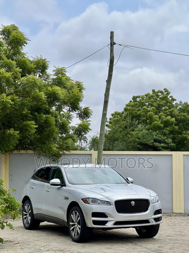 Jaguar F-Pace 35t Premium 2017 Silver