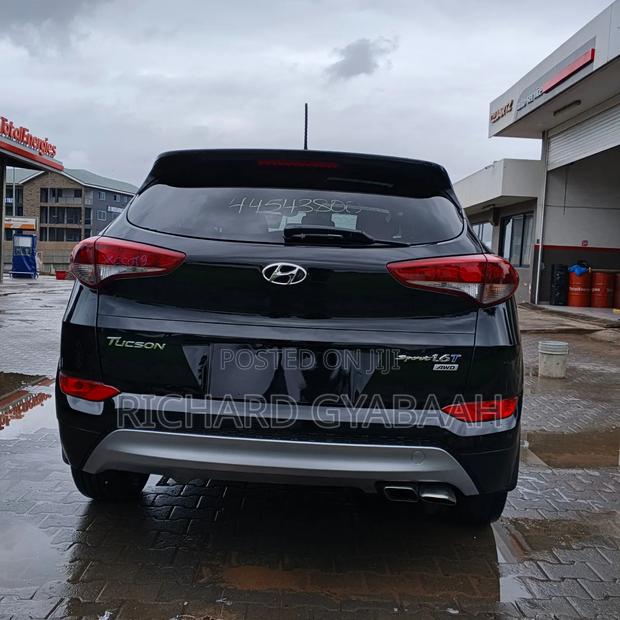 Hyundai Tucson Sport AWD 2017 Black