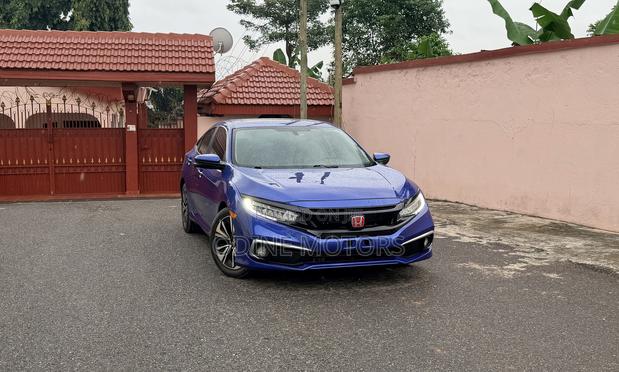 Honda Civic 2018 Blue