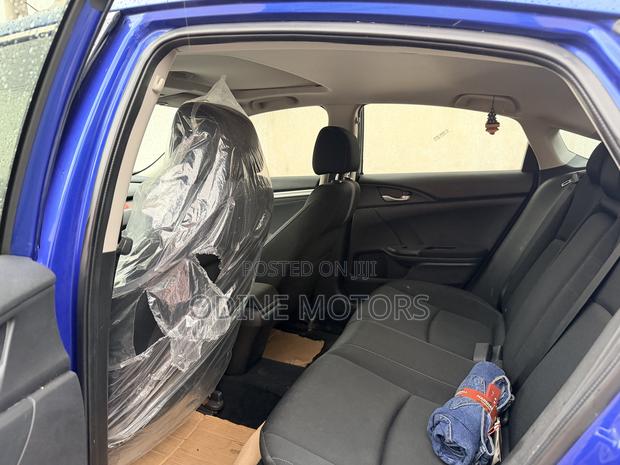 Honda Civic 2018 Blue