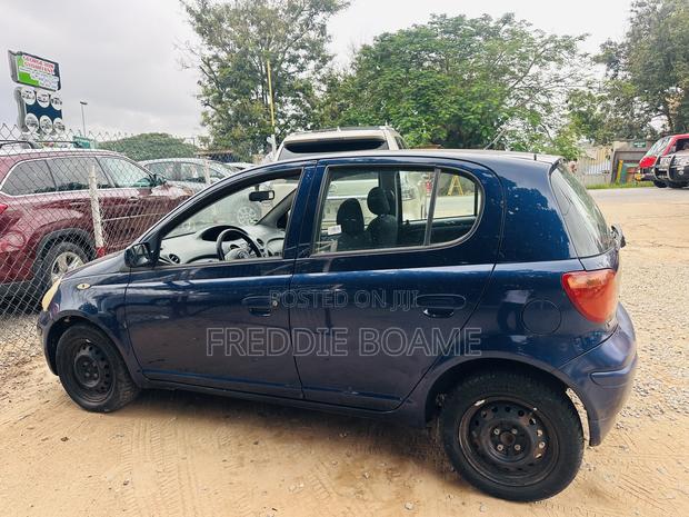 Toyota Yaris 2004 Blue