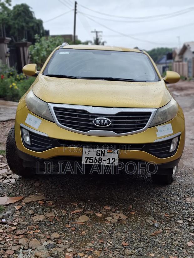 Kia Sportage LX 4dr SUV AWD (2.4L 4cyl 6A) 2012 Yellow