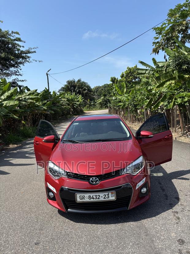 Toyota Corolla S Plus 4dr Sedan (1.8L 4cyl CVT) 2014 Red