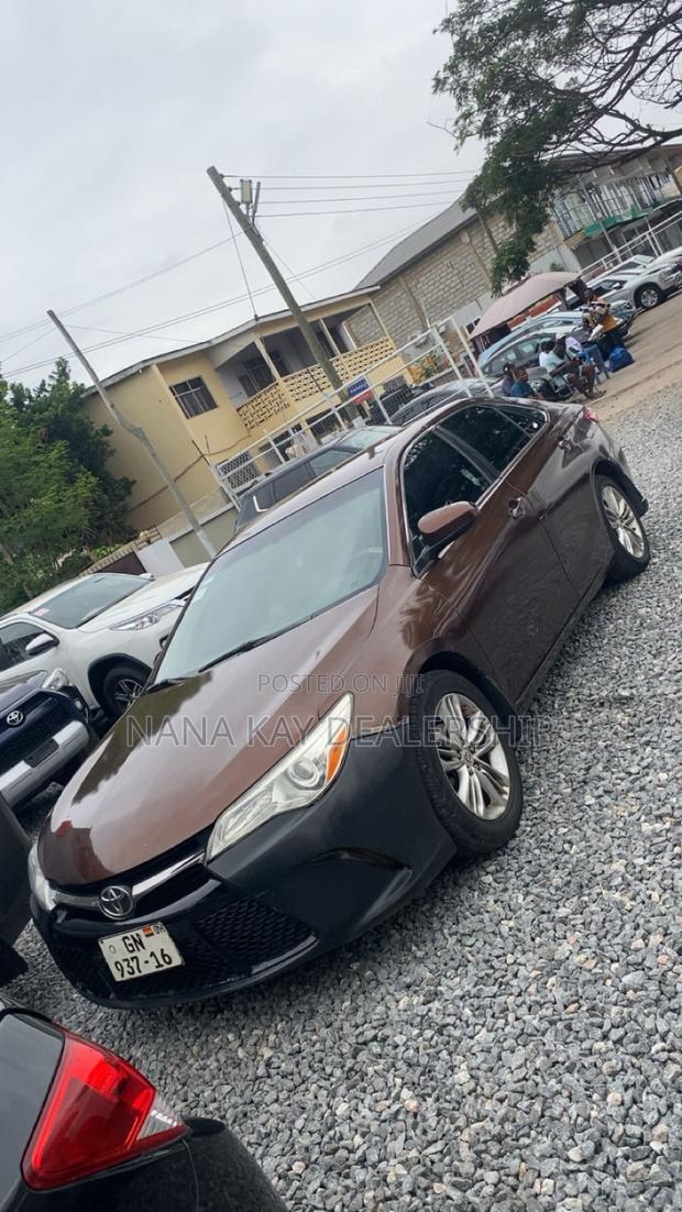 Toyota Camry LE 4dr Sedan (2.5L 4cyl 6A) 2016 Burgundy