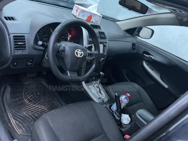 Toyota Corolla 2013 Black