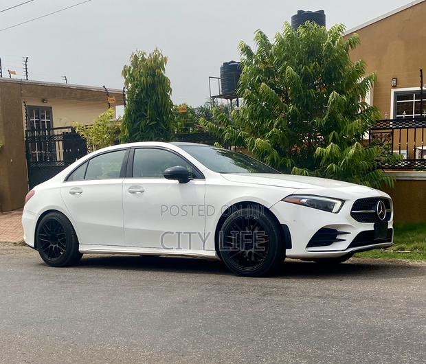 Mercedes-Benz A-Class A 220 4MATIC 2022 White