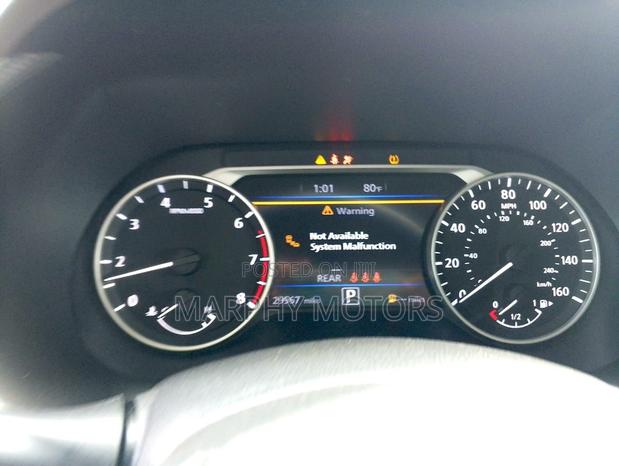 Nissan Sentra 2022 Silver