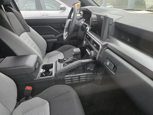 New Toyota 4-Runner 2025 Black