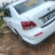 Toyota Yaris 2010 White for sale