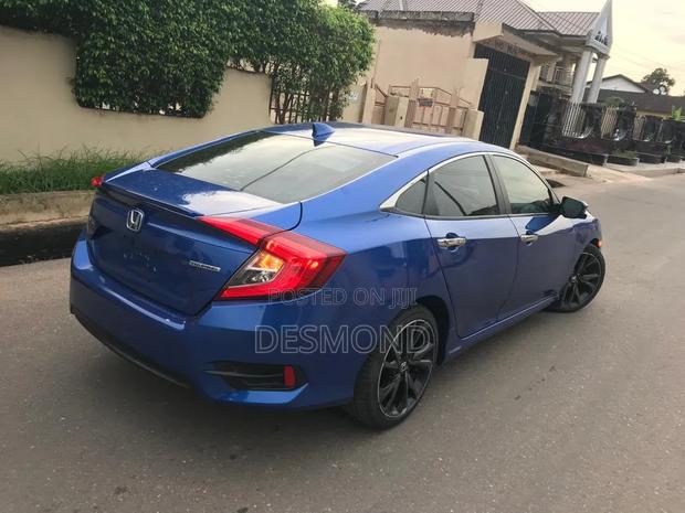 Honda Civic Touring 4dr Sedan (1.5L 4cyl) 2017 Blue