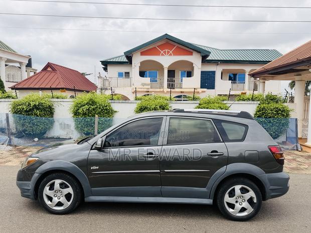 Pontiac Vibe 1.8L 2010 Gray