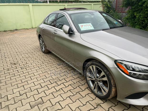 Mercedes-Benz C300 Base C300 RWD Sedan 2019