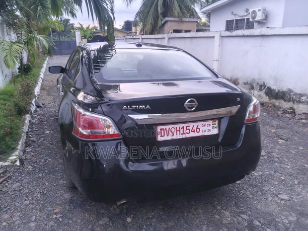 Nissan Altima 2015 Black