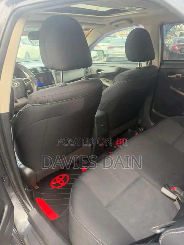 Toyota Corolla 2013 Black
