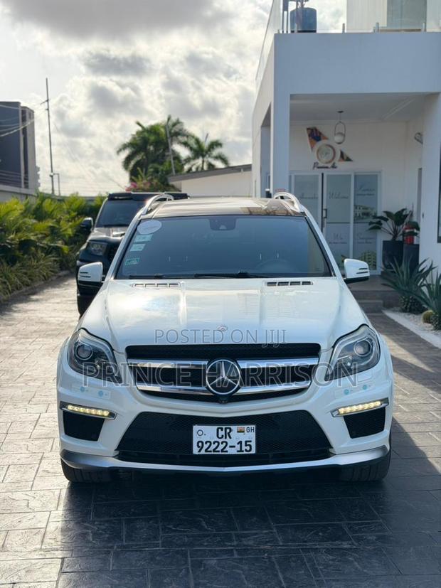Mercedes-Benz GL-Class GL63 AMG 4dr SUV AWD (5.5L 8cyl Turbo 7A) 2015