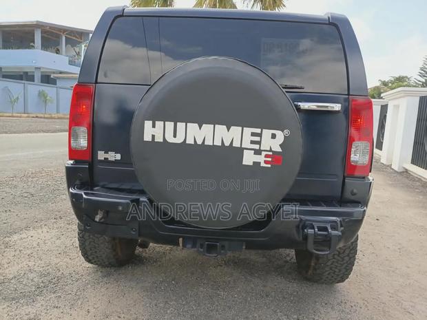 Hummer H3 2010 Blue