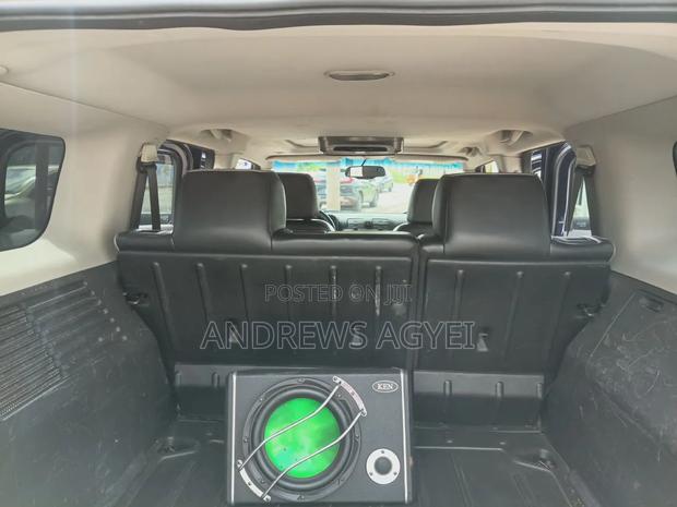 Hummer H3 2010 Blue