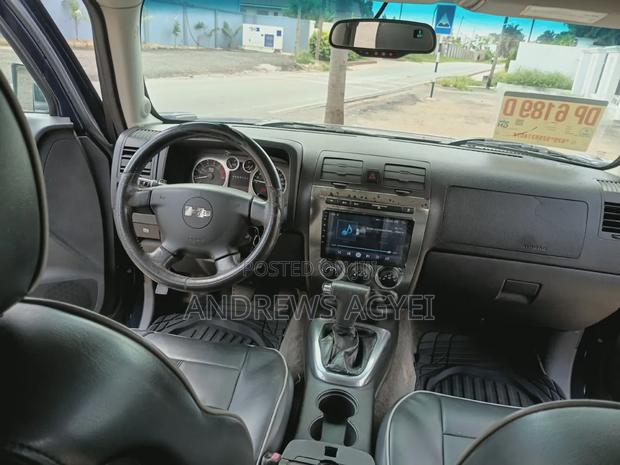 Hummer H3 2010 Blue