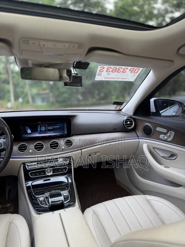 Mercedes-Benz E300 2017 White