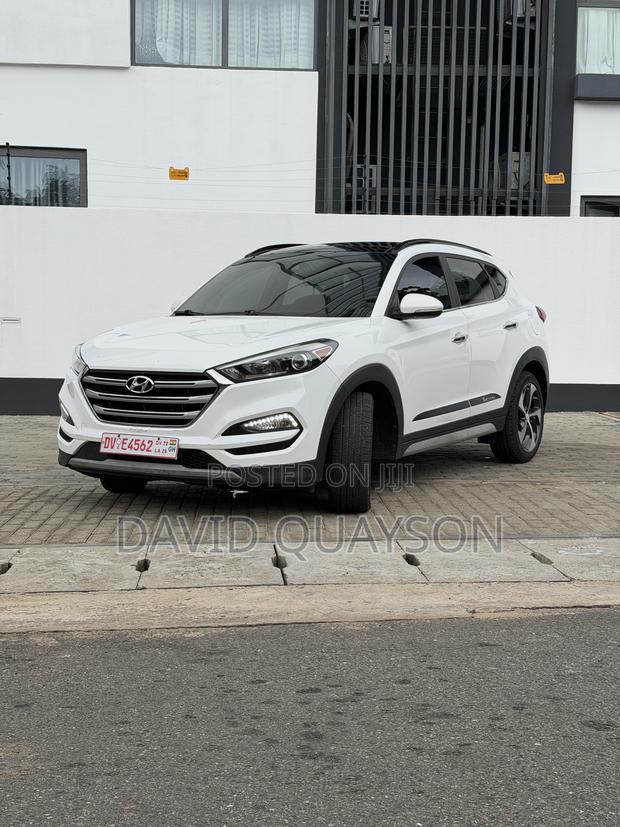 Hyundai Tucson 2018 White