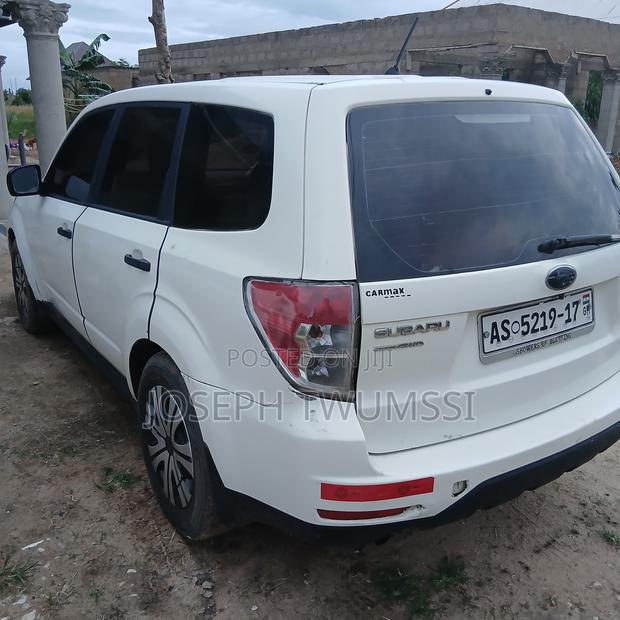 Subaru Forester 2.5X Automatic 2010 White