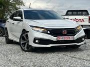 Honda Civic Touring Sedan 2019 White for sale
