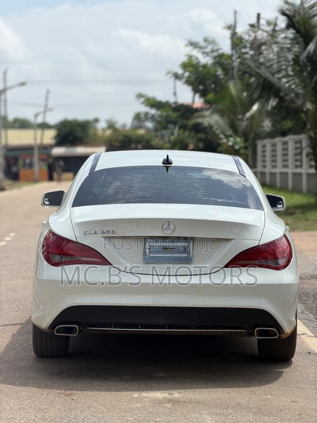 Mercedes-Benz CLA-Class 2018 White