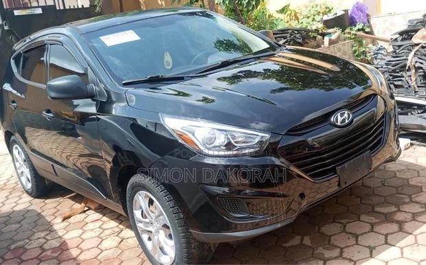 Hyundai Tucson 2015 Black