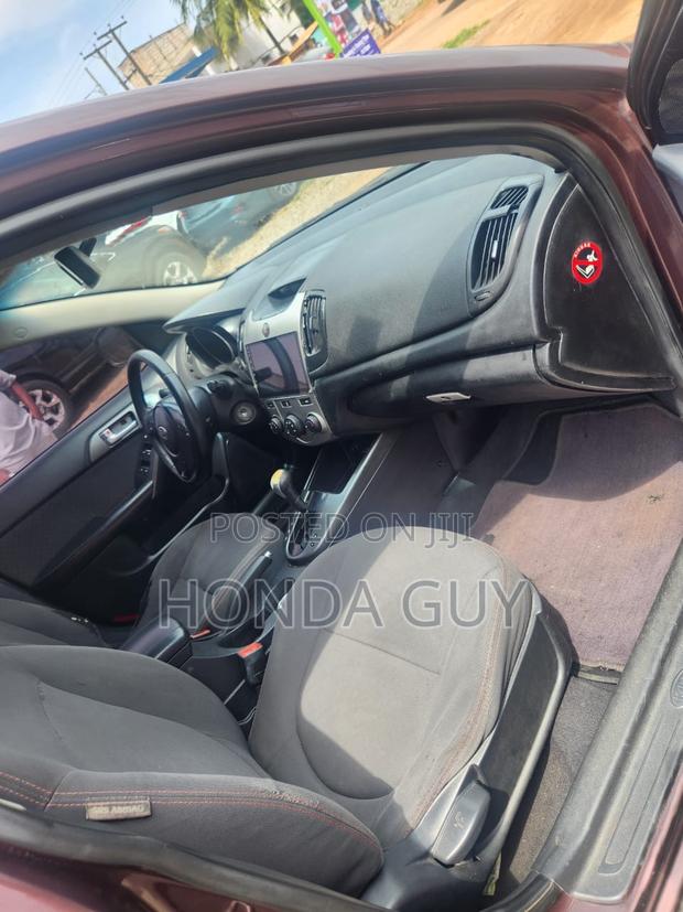 Kia Forte SX 2010 Brown