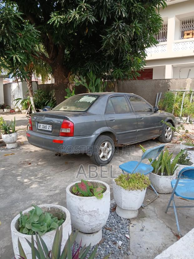Mazda Protege 2001 Gray