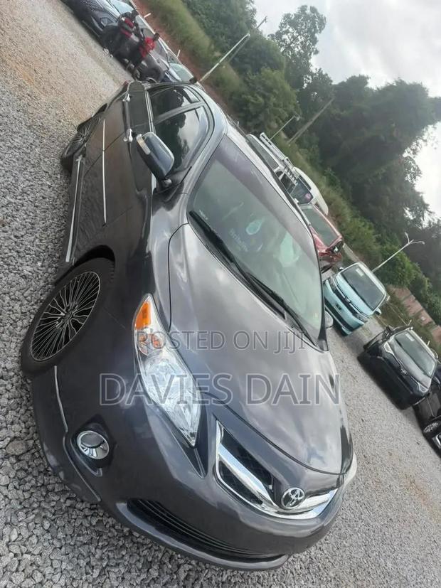 Toyota Corolla 2013 Black