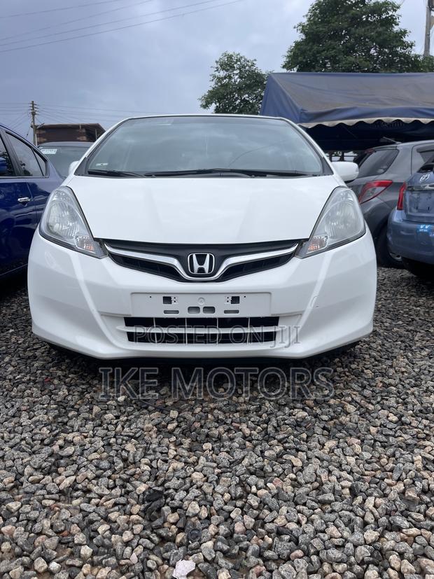 Honda Fit Automatic 2012 White