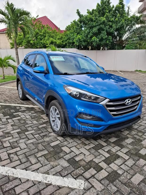 Hyundai Tucson 2017 Blue