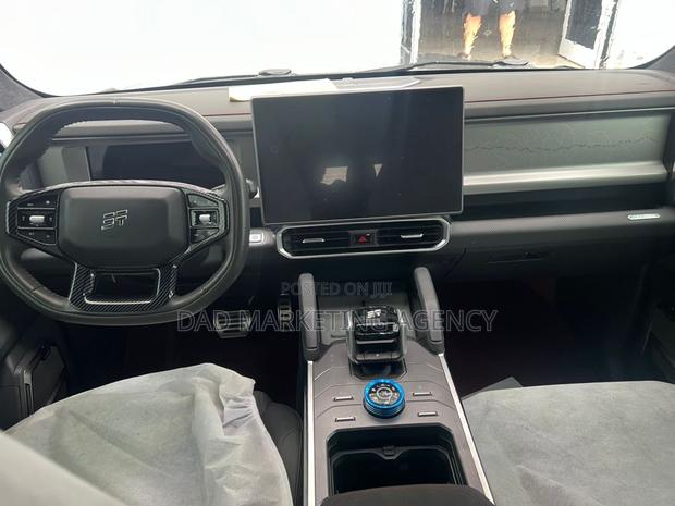 Jetour T2 2024 Gray