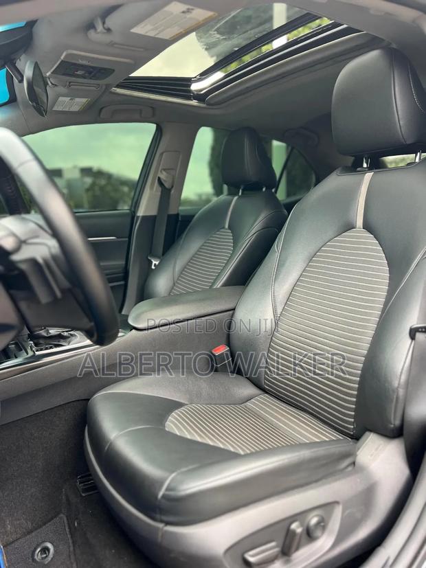Toyota Camry 2019 Black