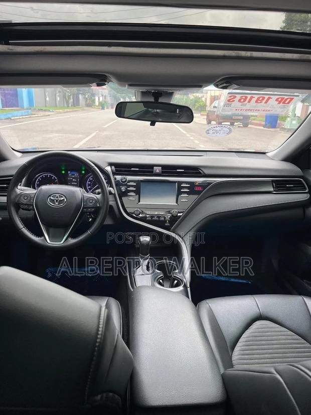 Toyota Camry 2019 Black