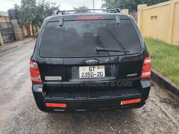 Ford Escape 2010 Black