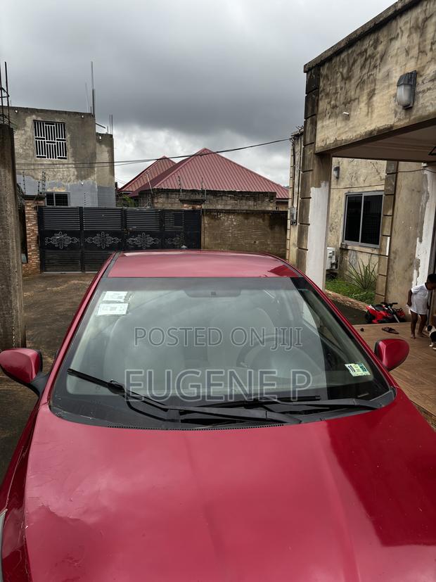 Hyundai Accent 2015 Red