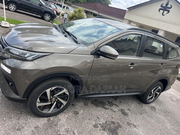 Toyota Rush 1.5 AWD 2019 Brown