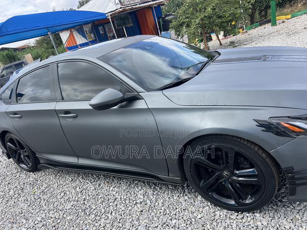 Honda Accord Sport (2.0L 4cyl Turbo 10A) 2019 Gray
