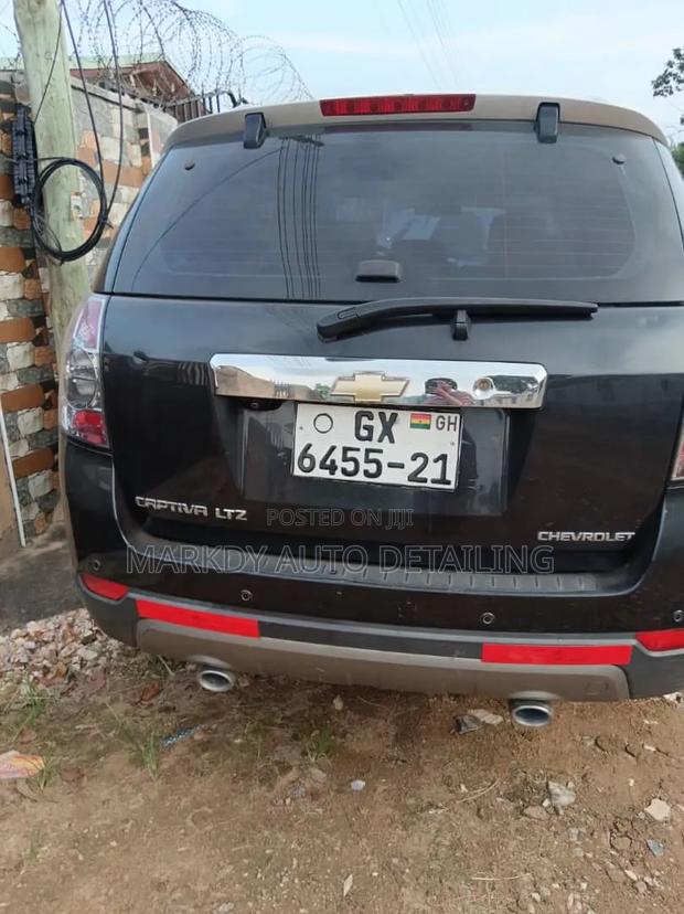 Chevrolet Captiva 2012 Blue