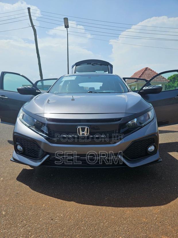 Honda Civic 2019 Silver