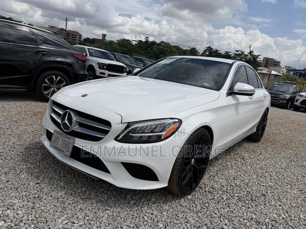 Mercedes-Benz C300 2020 White