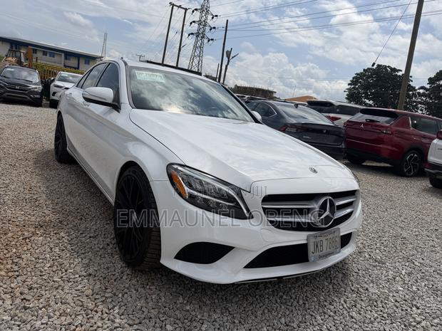 Mercedes-Benz C300 2020 White