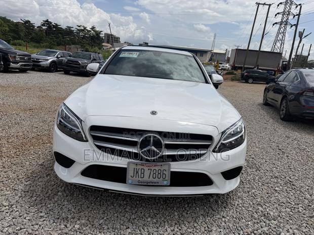 Mercedes-Benz C300 2020 White