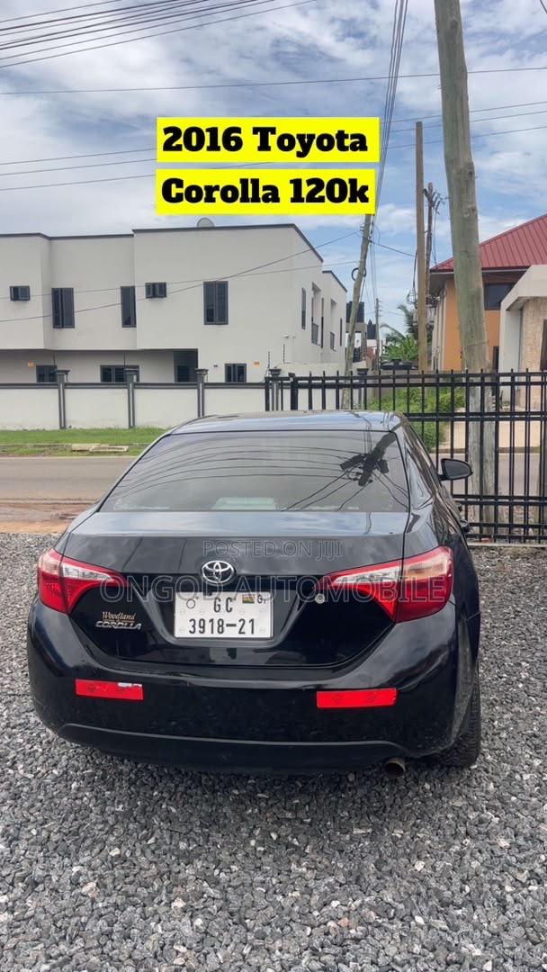 Toyota Corolla LE 4dr Sedan (1.8L 4cyl CVT) 2016 Black