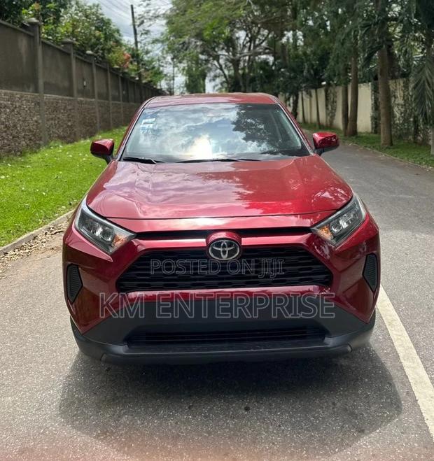 Toyota RAV4 2022 Burgundy